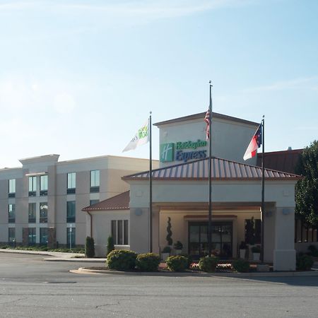 Holiday Inn Express Hickory - Hickory Mart By Ihg Esterno foto